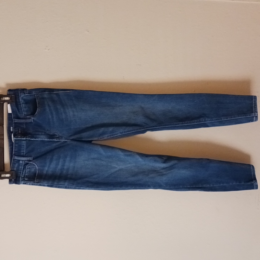 Old navy Rockstar Super Skinny Hige Rise 24/7 sculpt size 2 Color Blue